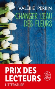 Changer l'eau des fleurs.<br>V. Perrin